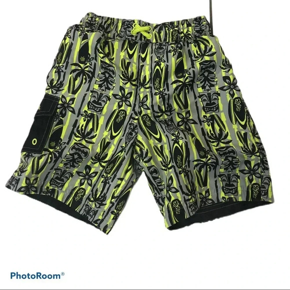 ✨2 for $15 Kids  swim shorts✨ - Picture 3 of 5